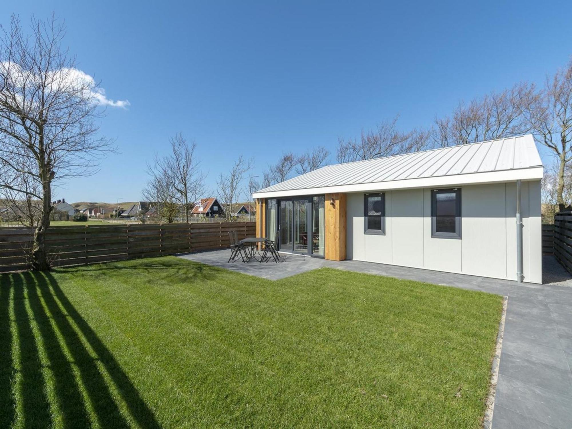 Gorgeous Holiday Home With Patio Callantsoog Exterior photo